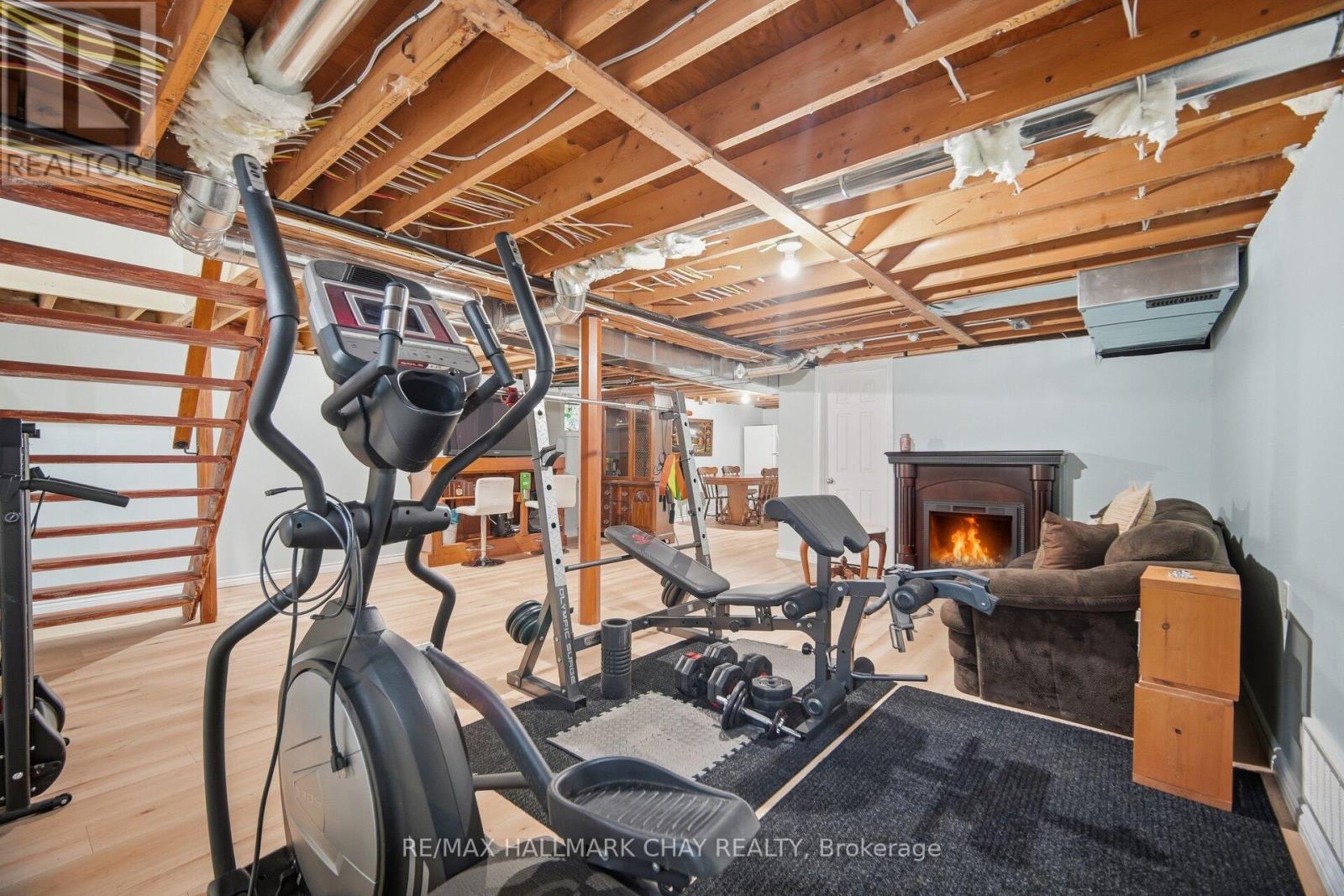 97 Walkem Drive, New Tecumseth, Ontario L0G 1W0 - Photo 37 - N12973696