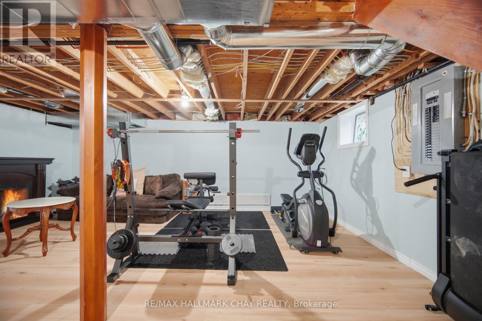 97 Walkem Drive, New Tecumseth, Ontario L0G 1W0 - Photo 34 - N12973696