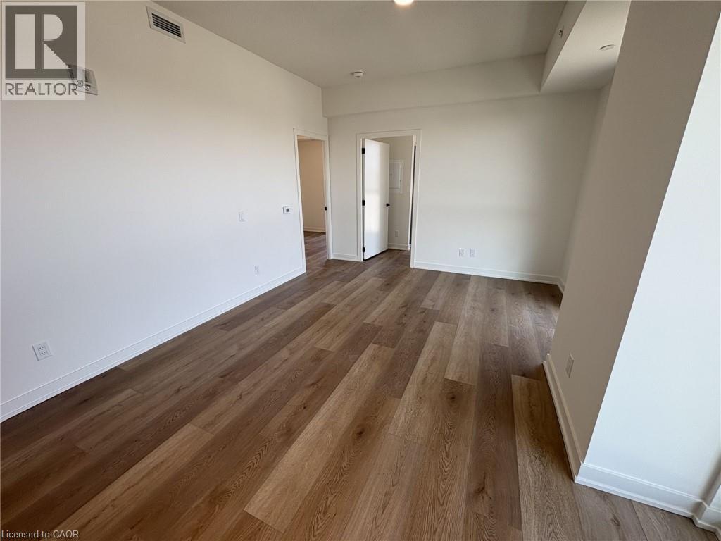 33 Erie Avenue Unit# 307, Brantford, Ontario  N3S 2E7 - Photo 3 - 40819431