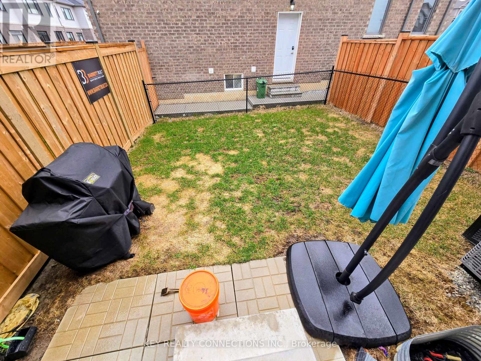 106 Yale Drive, Hamilton, Ontario  L0R 1W0 - Photo 28 - X12980962