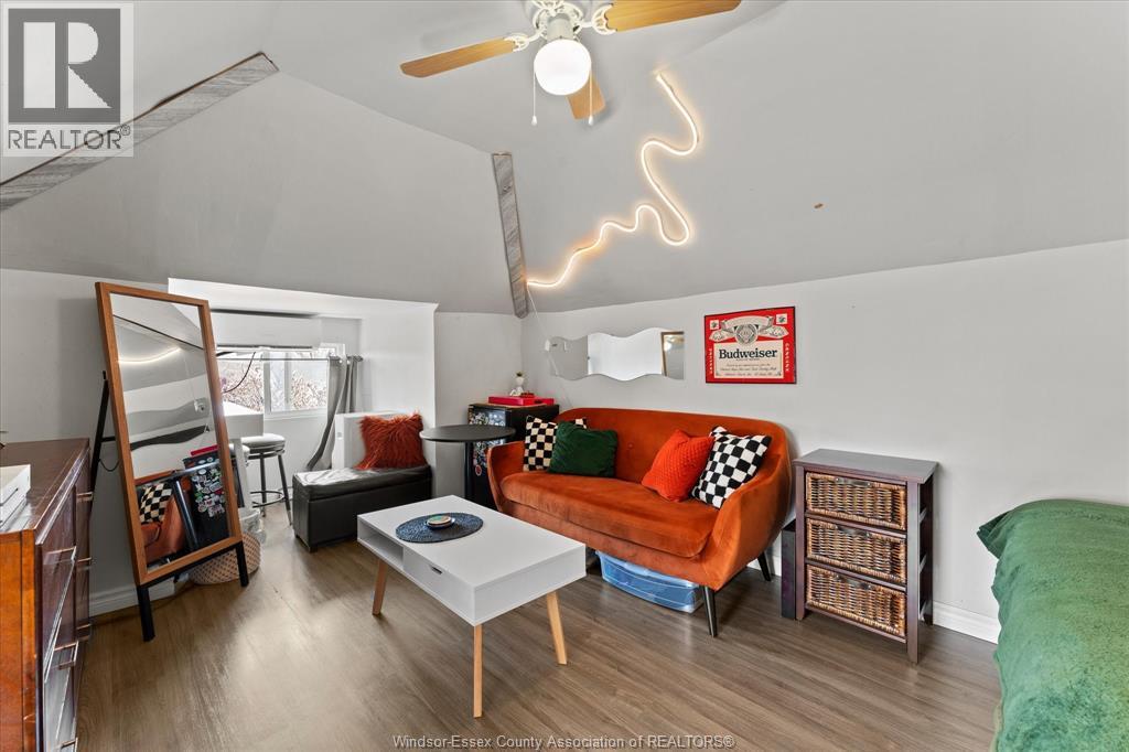 1384 Pillette, Windsor, Ontario N8Y 3B9 - Photo 17 - 26007626