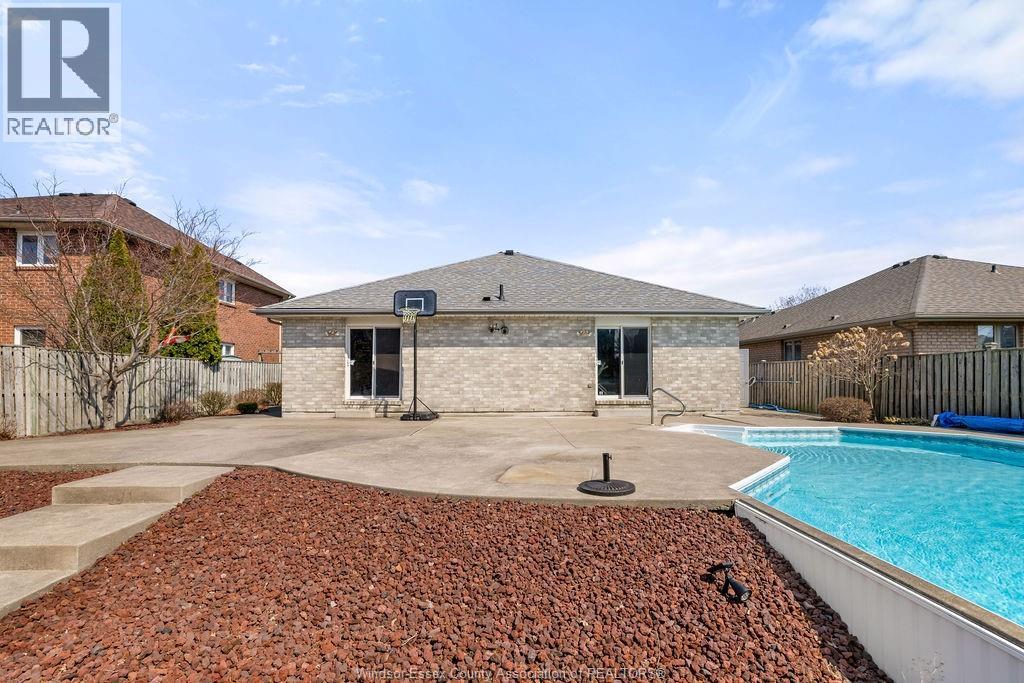 571 Banwell Road, Windsor, Ontario N8P 1J8 - Photo 36 - 26007662