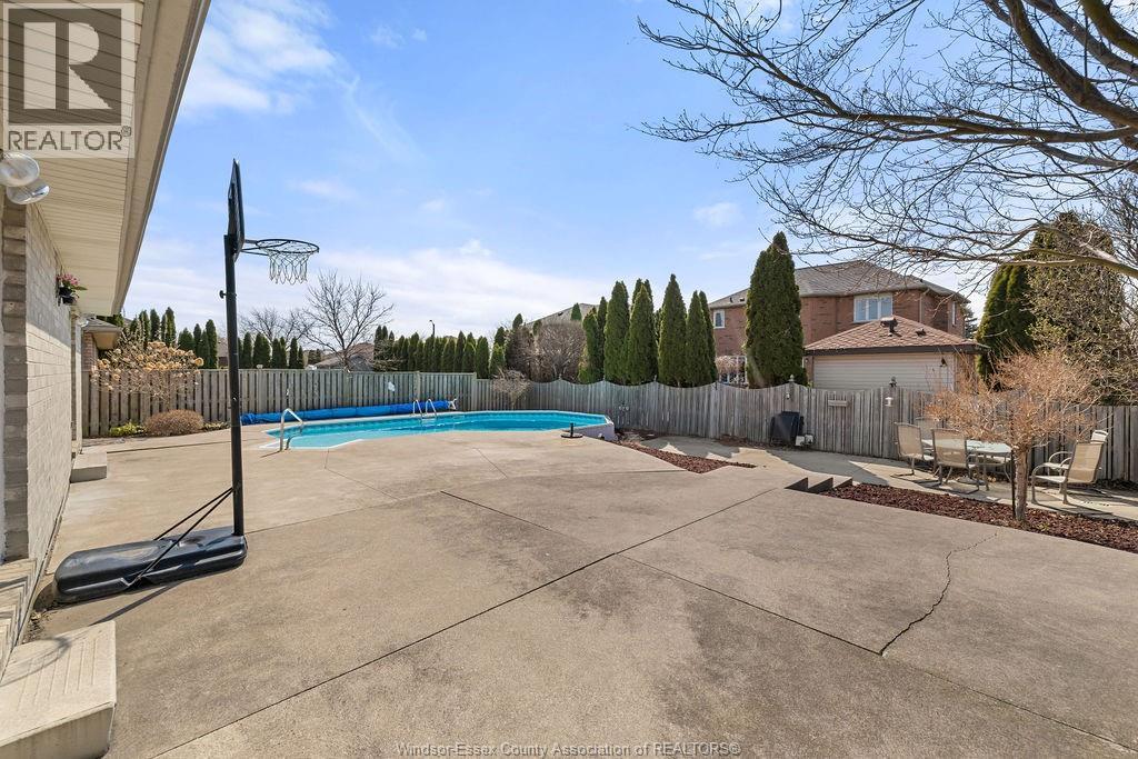 571 Banwell Road, Windsor, Ontario N8P 1J8 - Photo 32 - 26007662