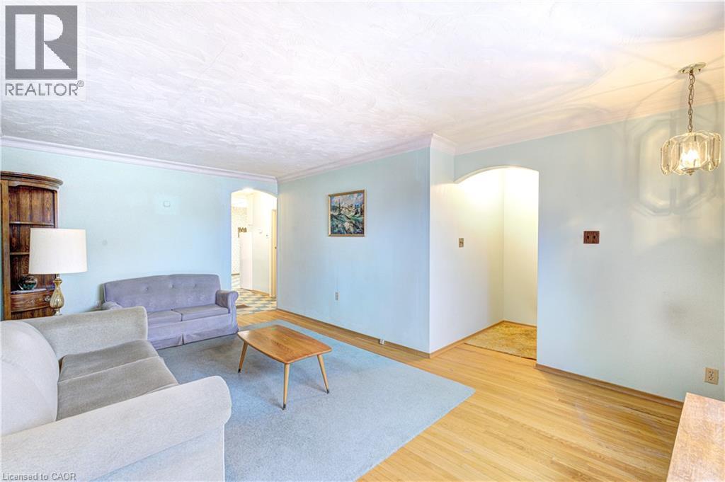 21 Dixon Road, Etobicoke, Ontario  M9P 2K9 - Photo 6 - 40812315