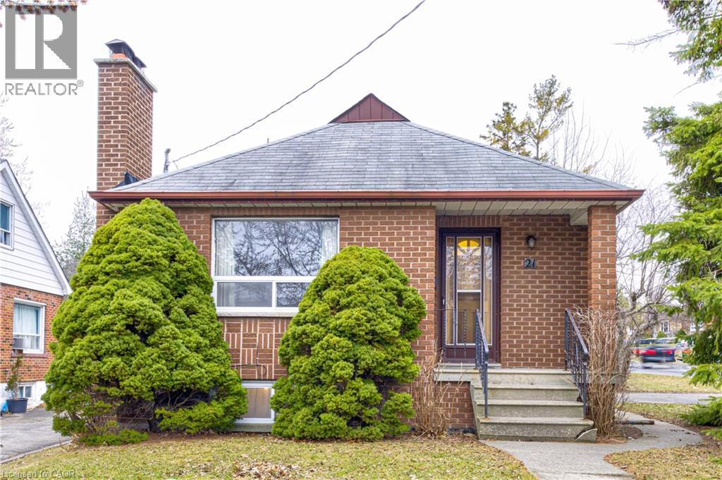 21 DIXON Road, Etobicoke, Ontario