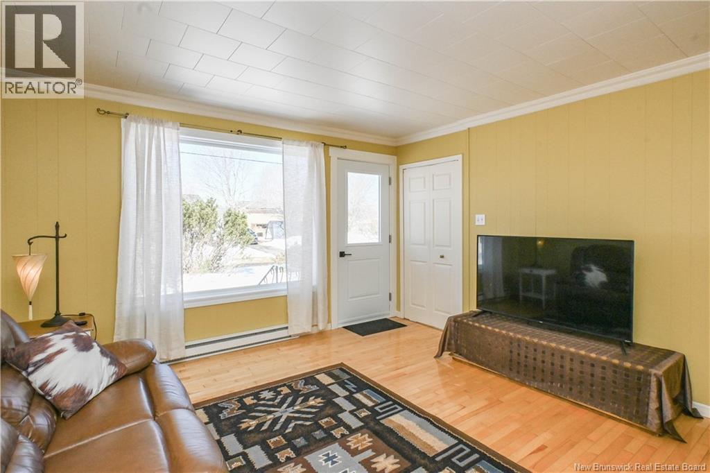 148 Des Pins Street, Shippagan, New Brunswick  E8S 1K2 - Photo 17 - NB136867