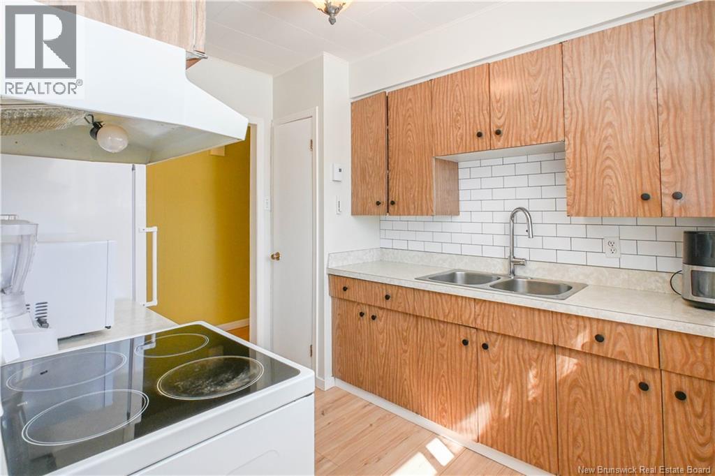 148 Des Pins Street, Shippagan, New Brunswick  E8S 1K2 - Photo 12 - NB136867