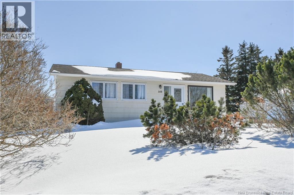 148 Des Pins Street, Shippagan, New Brunswick  E8S 1K2 - Photo 2 - NB136867