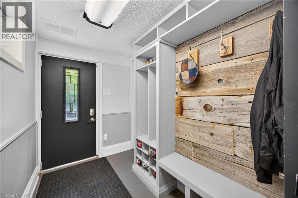 108 Owen Street, Barrie, Ontario  L4M 3H7 - Photo 4 - 40816167