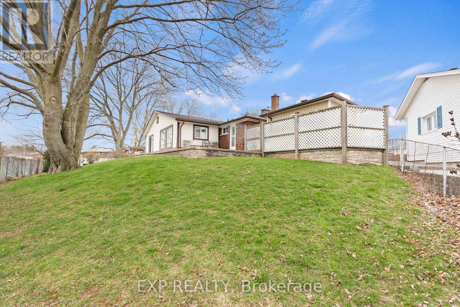 Unknown Address, ,     - Photo 18 - X12981142