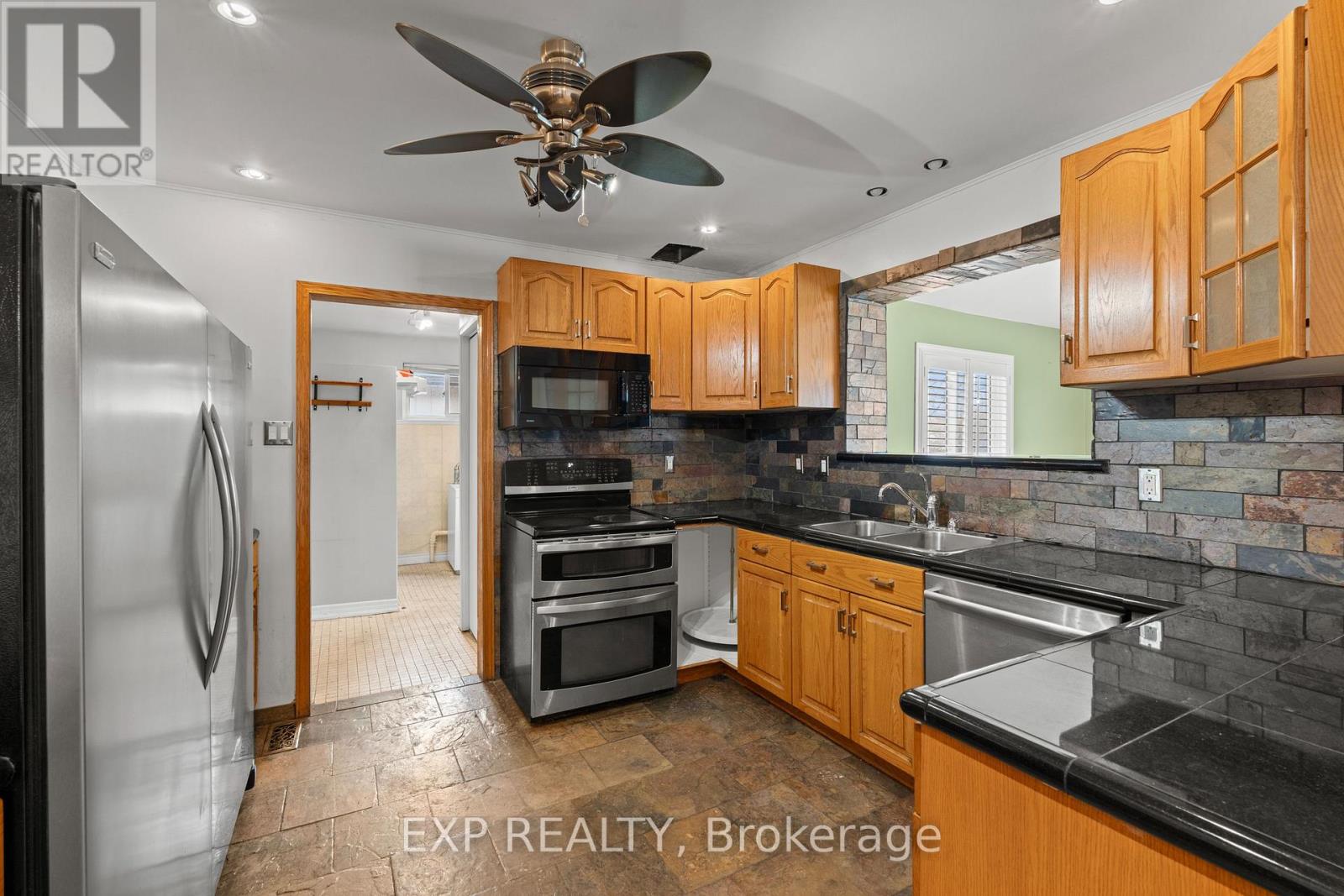 Unknown Address, ,     - Photo 7 - X12981142