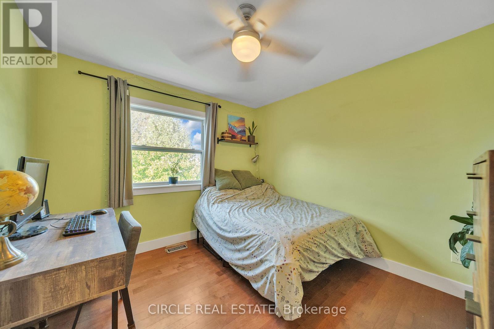 1043 Shaw Drive, Mississauga, Ontario  L5G 3Z3 - Photo 28 - W12885086