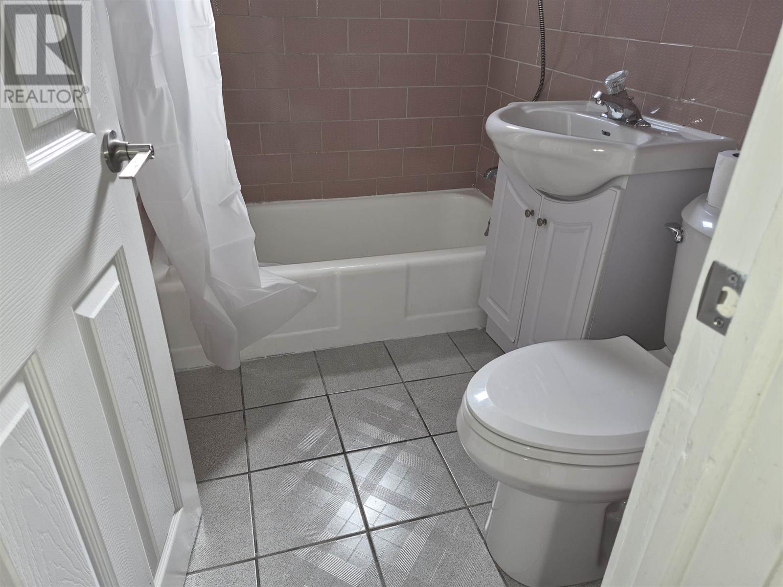 178 Wellington St E, Sault Ste. Marie, Ontario P6A 2L5 - Photo 29 - SM260636