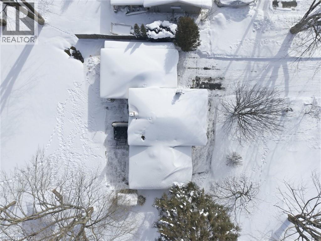 34 Carey Street, Waterdown, Ontario  L8B 0L5 - Photo 5 - 40801974