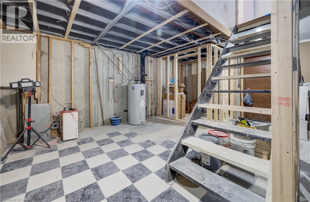 249 Cedarbrae Avenue Unit# 18, Waterloo, Ontario  N2L 4S8 - Photo 13 - 40805241