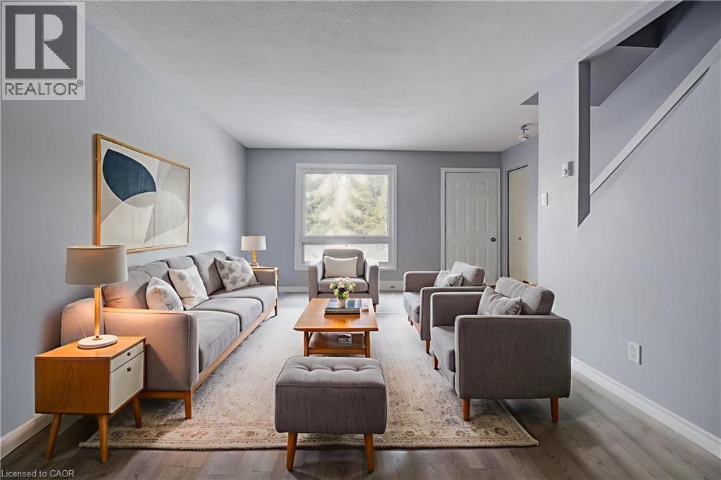 249 Cedarbrae Avenue Unit# 18, Waterloo, Ontario  N2L 4S8 - Photo 2 - 40805241