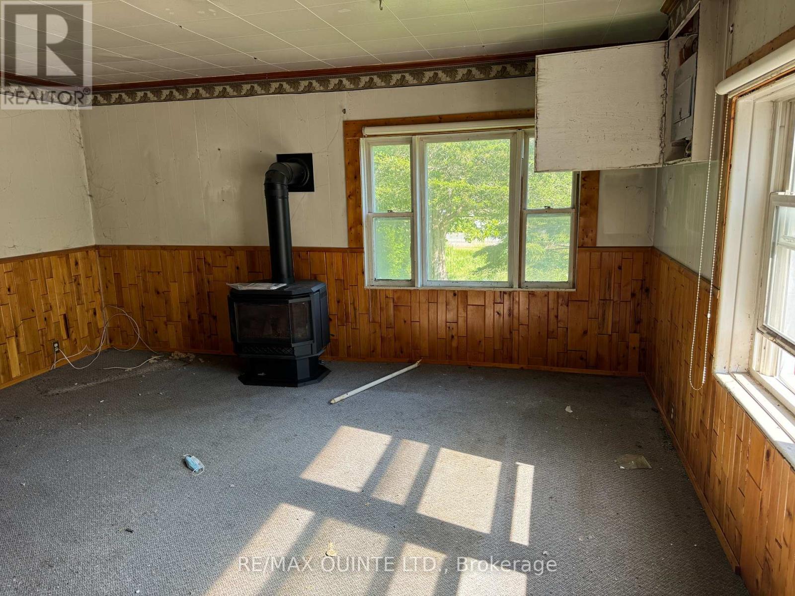 801 Old Highway 2, Quinte West, Ontario  K8V 5P5 - Photo 10 - X12981144