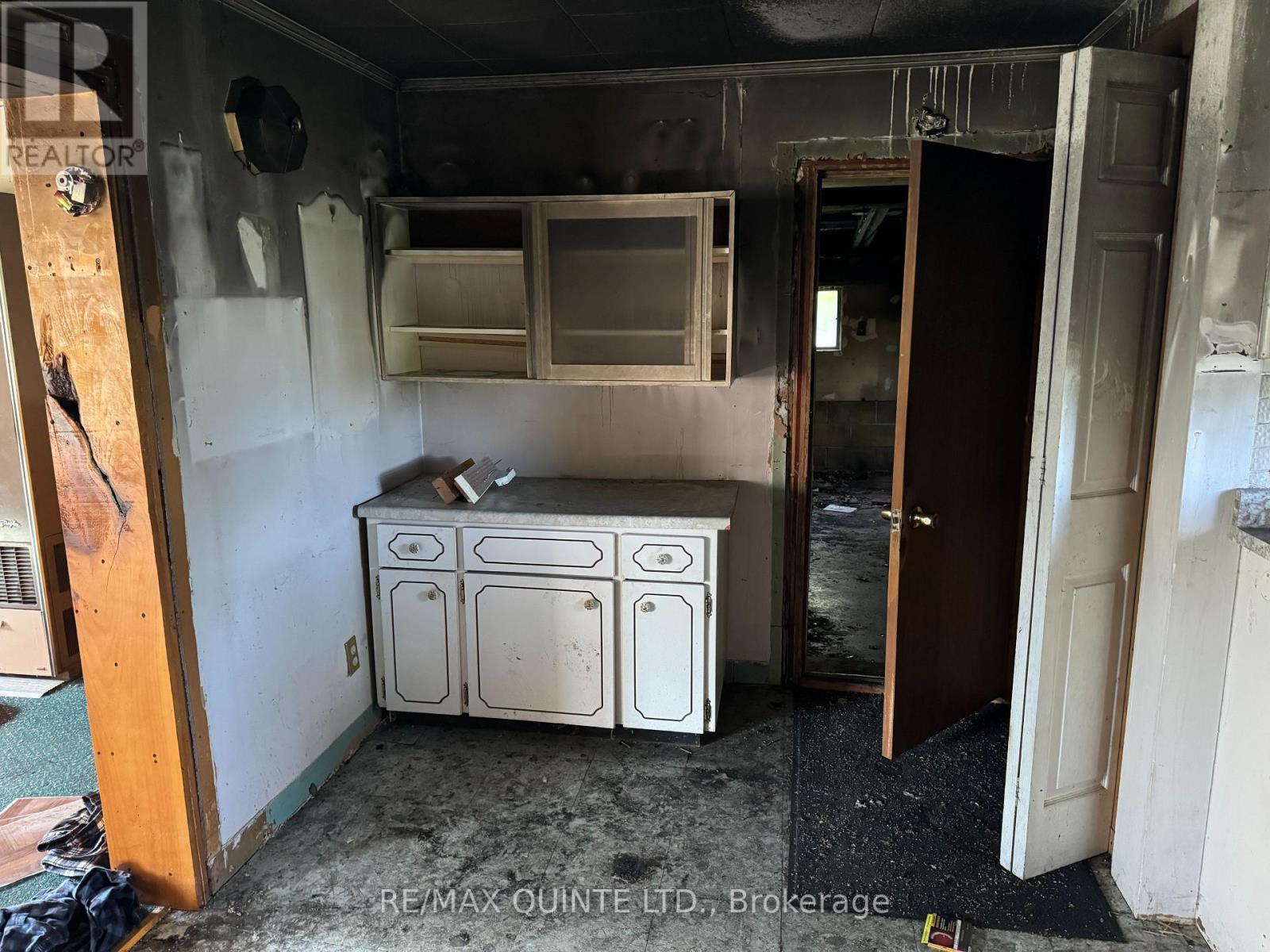 801 Old Highway 2, Quinte West, Ontario  K8V 5P5 - Photo 16 - X12981144