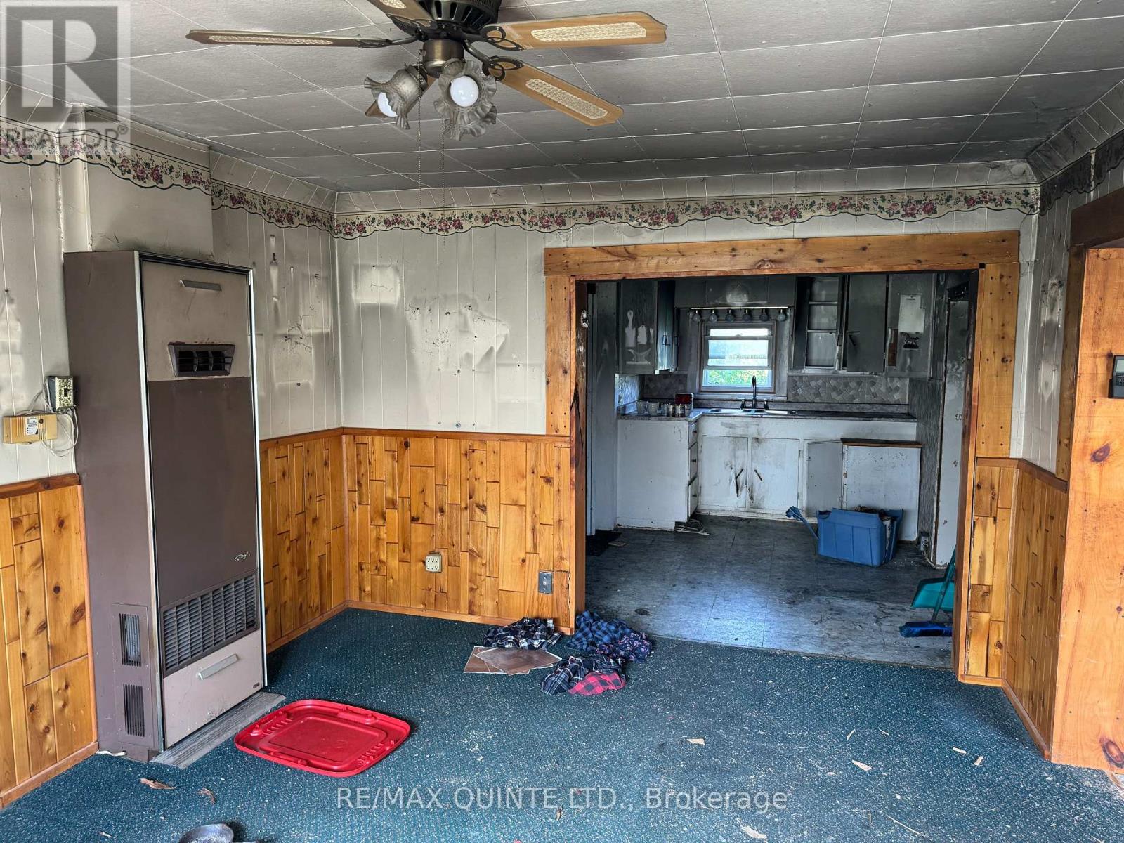 801 Old Highway 2, Quinte West, Ontario  K8V 5P5 - Photo 9 - X12981144