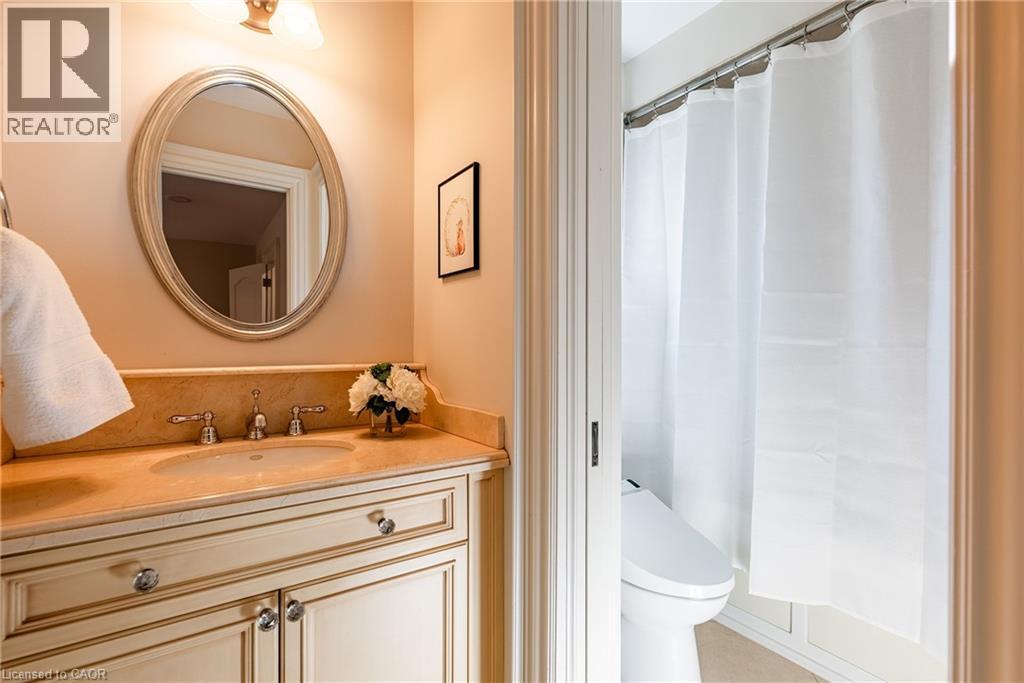 2096 Lakeshore Road E, Halton, Ontario  L6J 1M3 - Photo 32 - 40819415