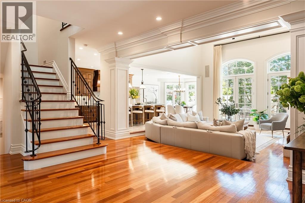 2096 Lakeshore Road E, Halton, Ontario  L6J 1M3 - Photo 8 - 40819415