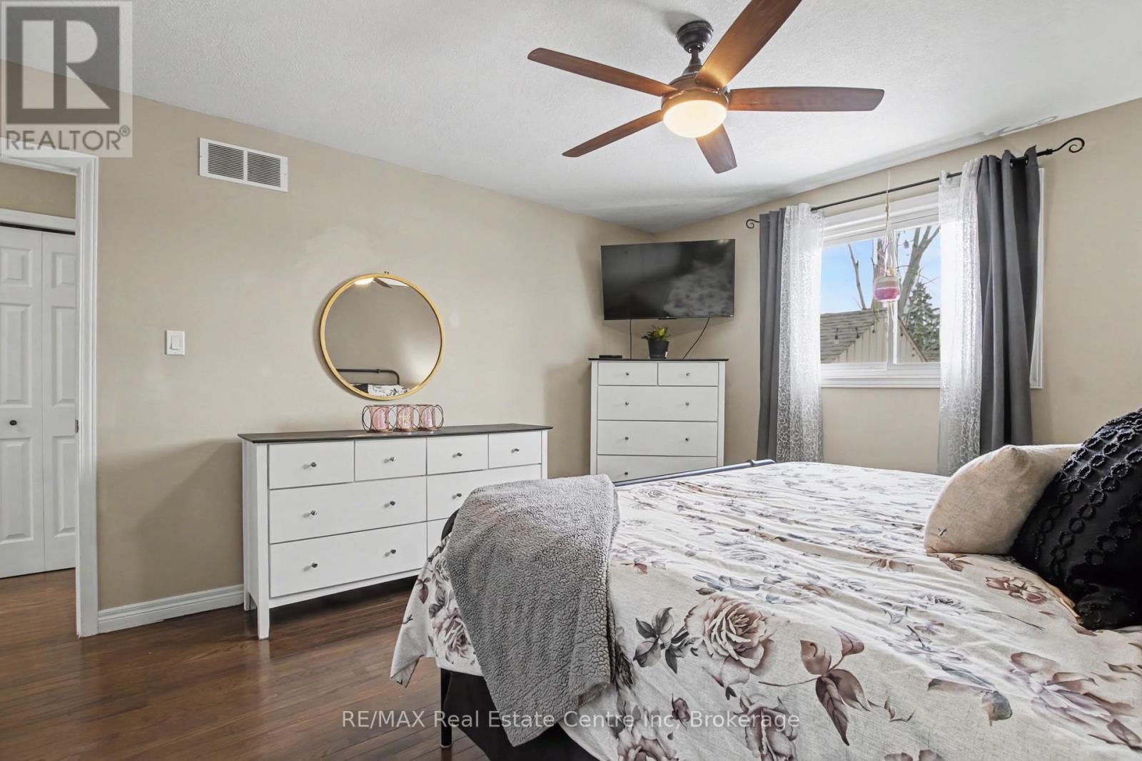 771 Victoria Terrace, Centre Wellington, Ontario  N1M 3L5 - Photo 16 - X12981028