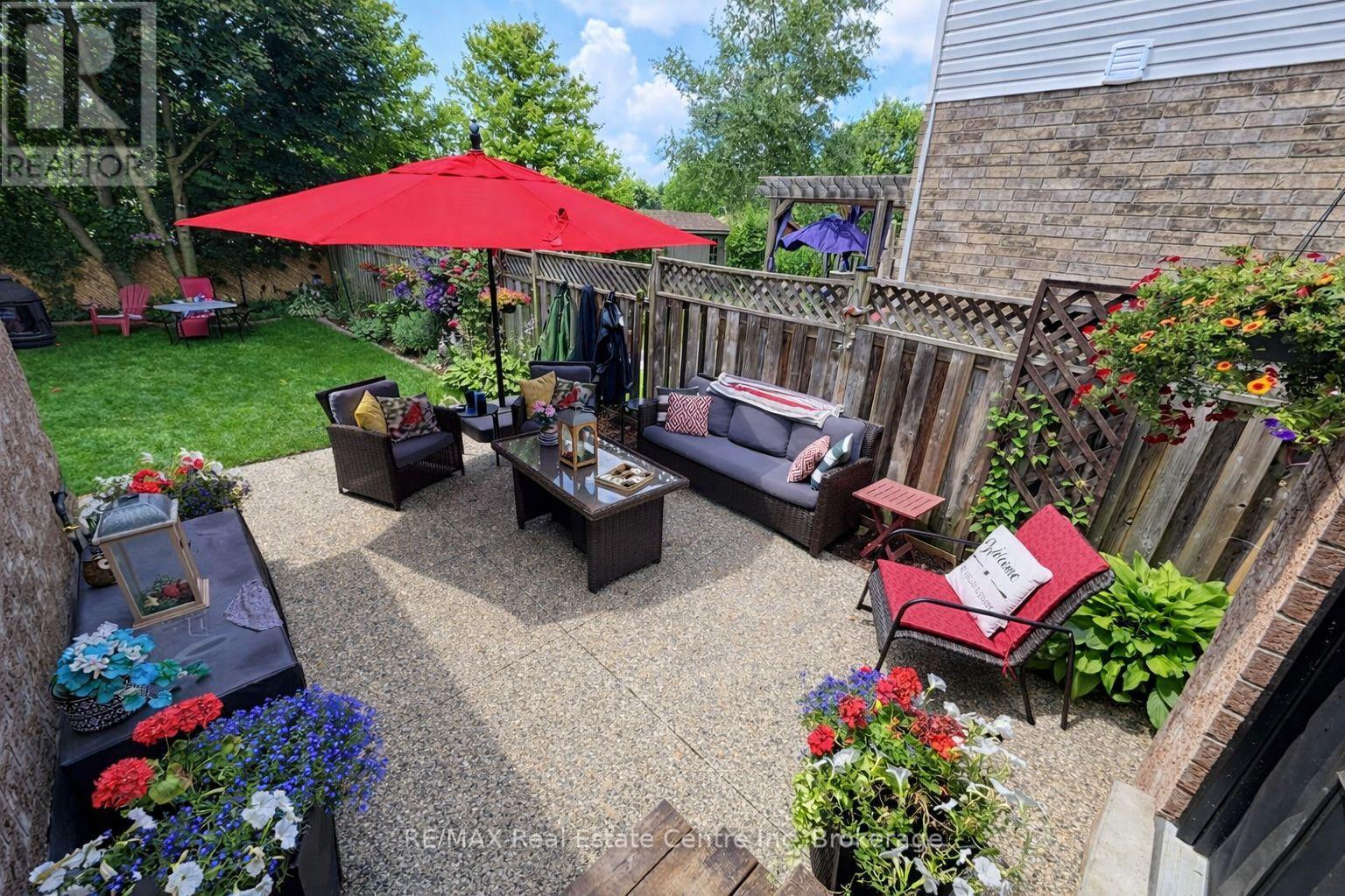 771 Victoria Terrace, Centre Wellington, Ontario  N1M 3L5 - Photo 35 - X12981028