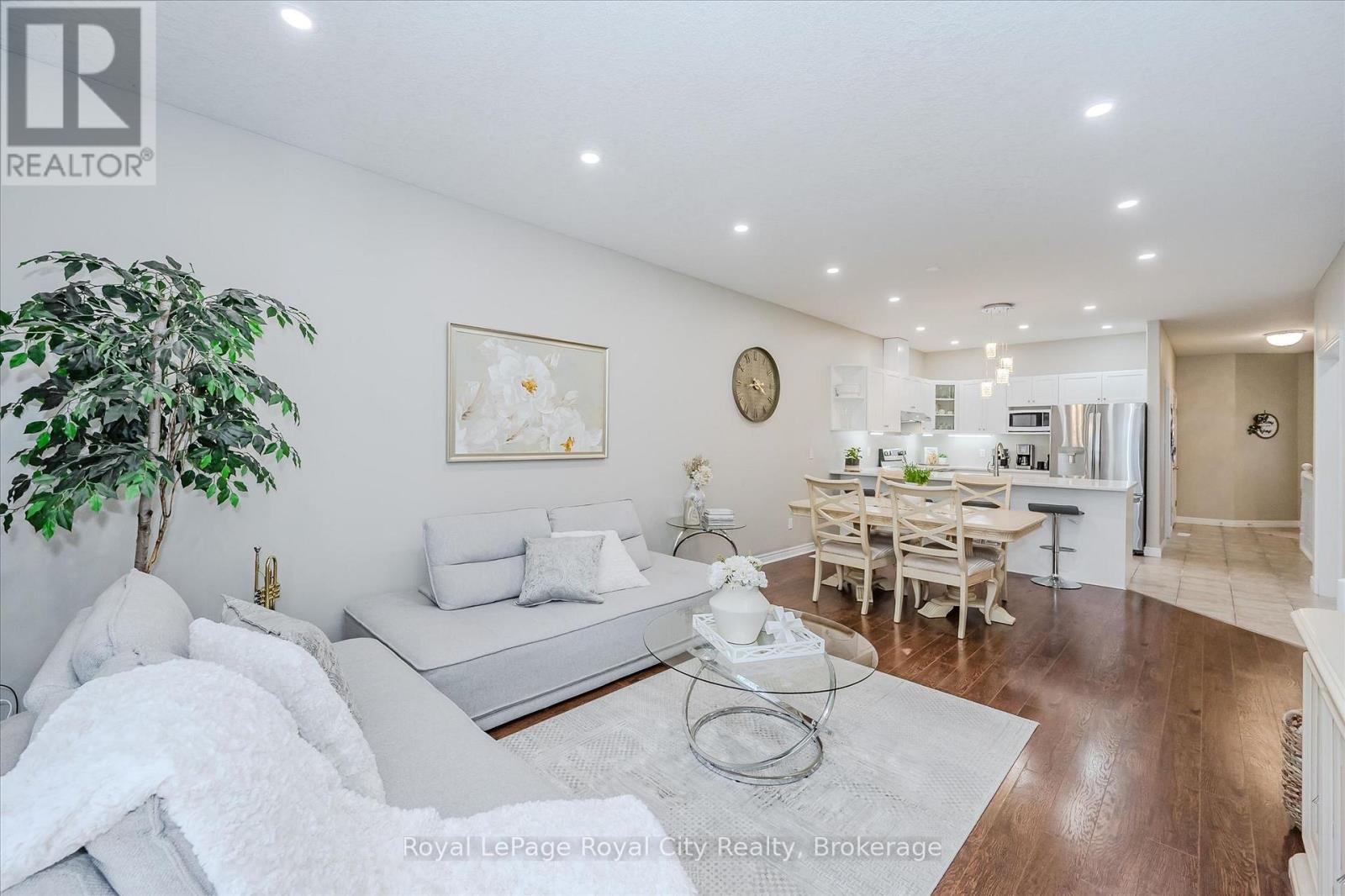 291 Bamford Drive, North Perth, Ontario  N4W 3V2 - Photo 9 - X12981054