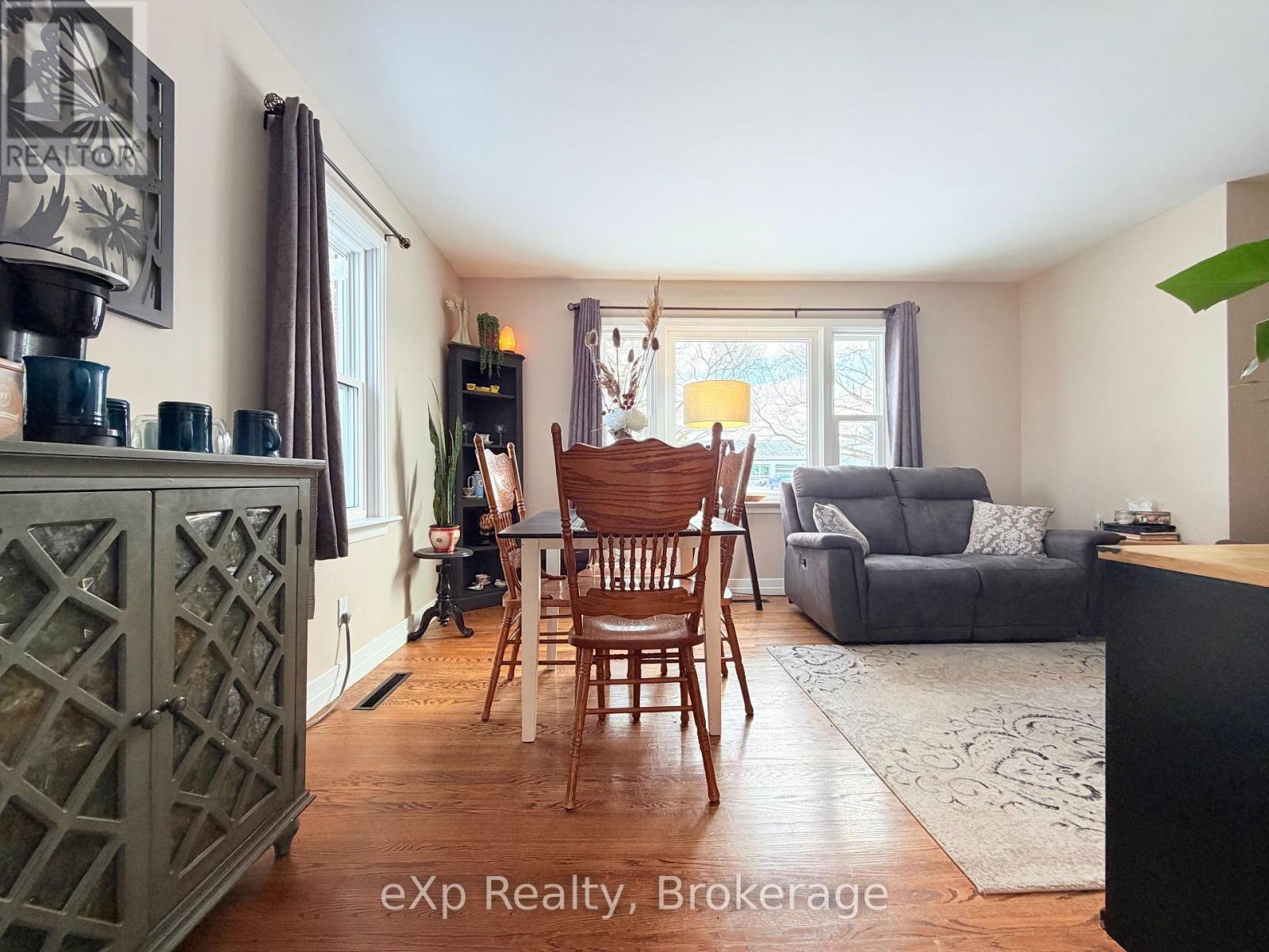 1043 9 Highway, South Bruce, Ontario N0G 2J0 - Photo 4 - X12981078