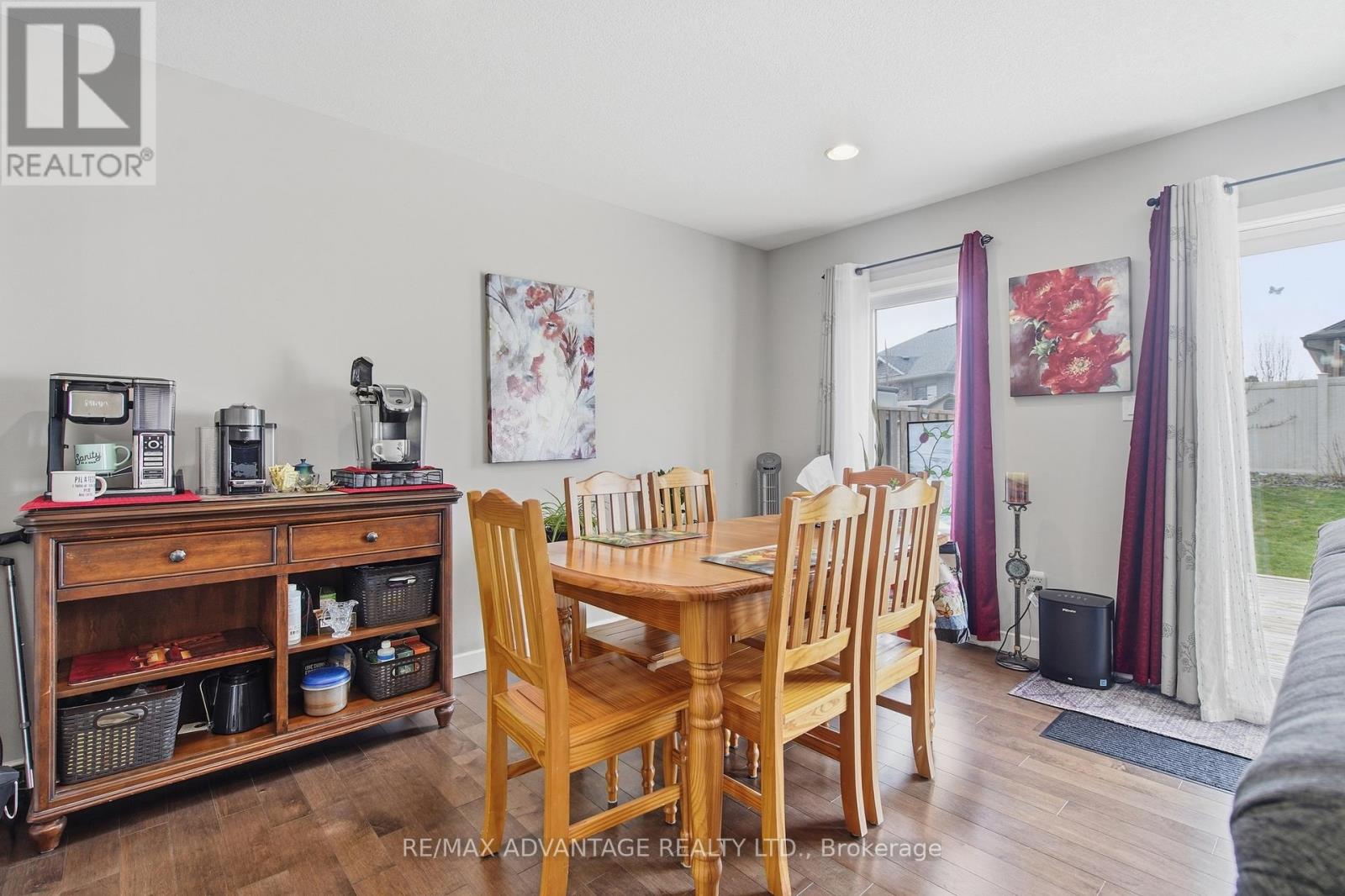 16 Empire Parkway, St. Thomas, Ontario  N5R 0E9 - Photo 11 - X12981072