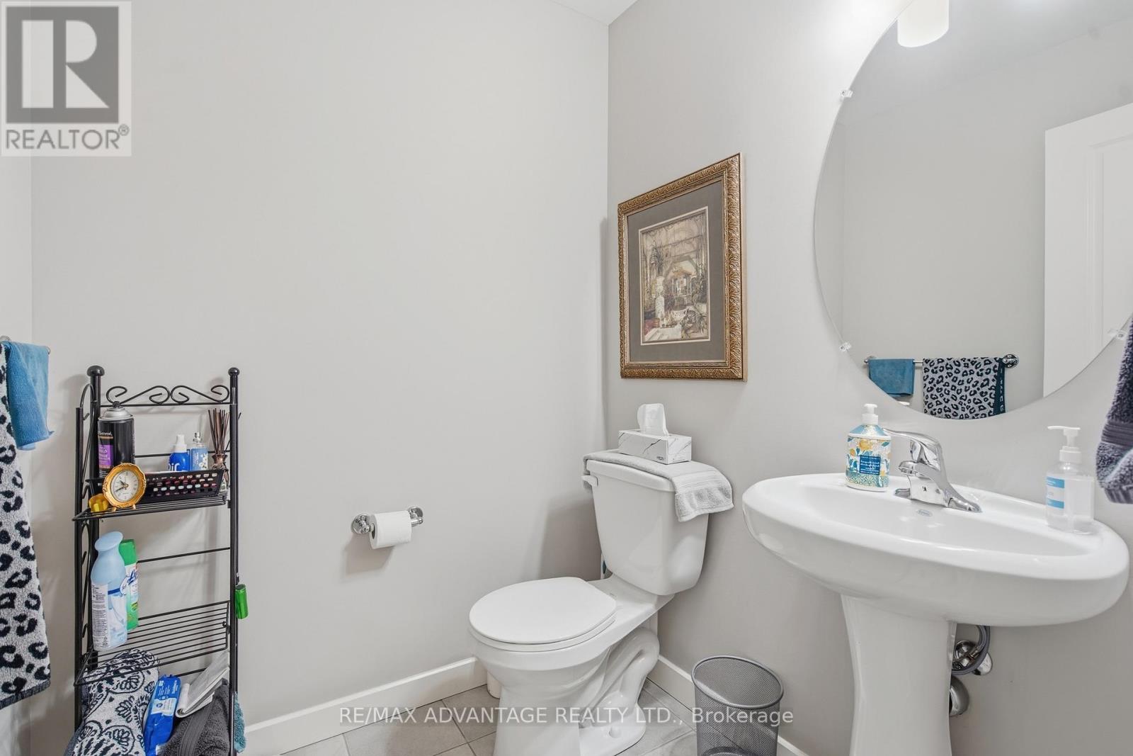 16 Empire Parkway, St. Thomas, Ontario  N5R 0E9 - Photo 16 - X12981072