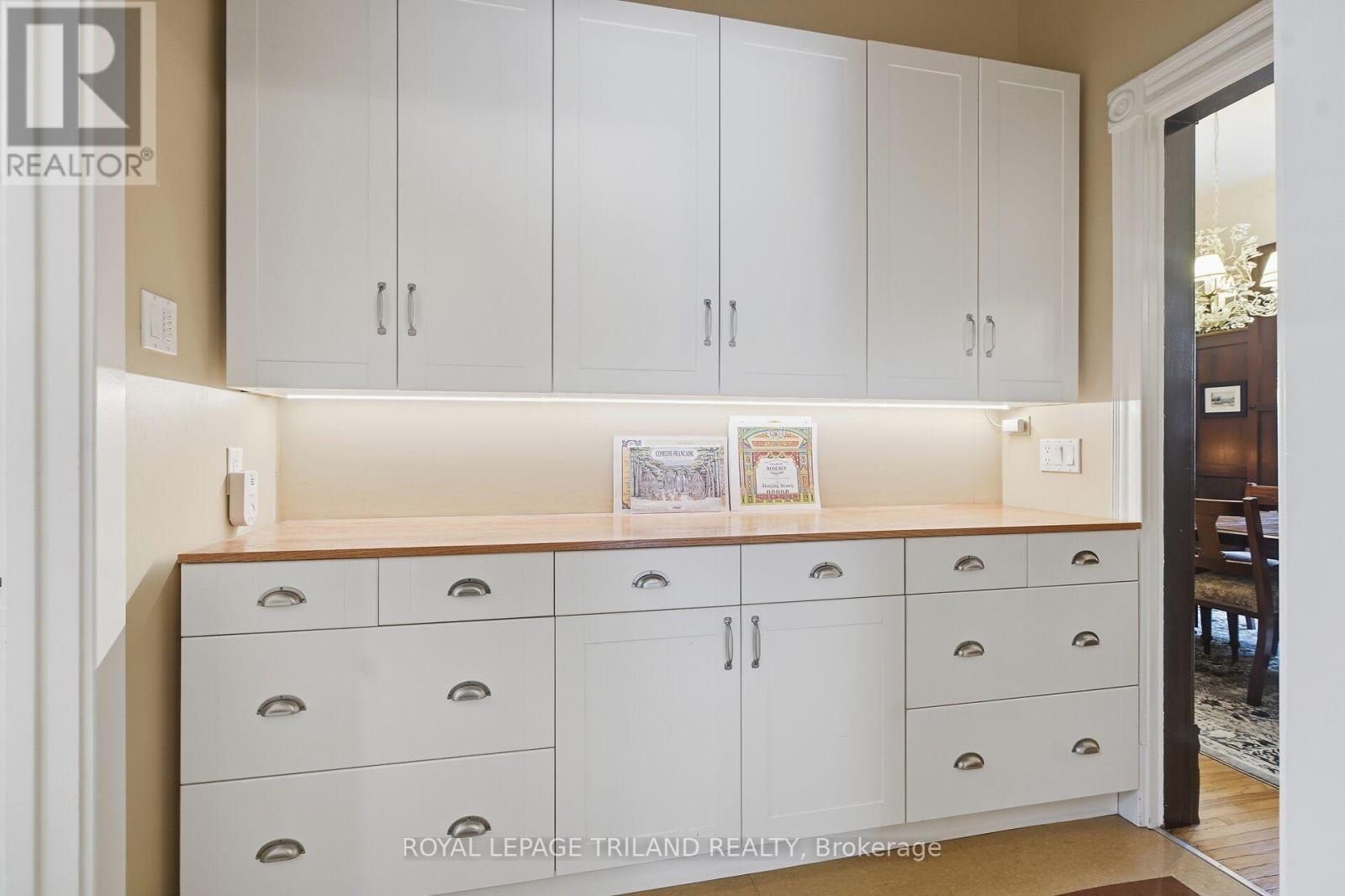 937 Waterloo Street, London East (East B), Ontario  N6A 3X2 - Photo 18 - X12981100