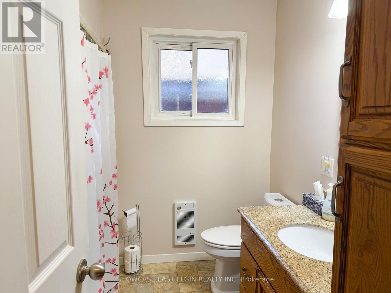 32 Edison Drive, Bayham (Vienna), Ontario  N0J 1Z0 - Photo 12 - X12981138