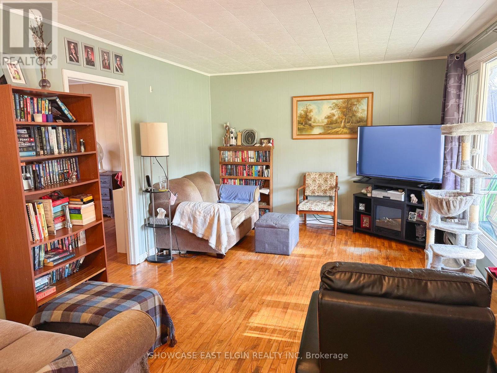 32 Edison Drive, Bayham (Vienna), Ontario  N0J 1Z0 - Photo 9 - X12981138