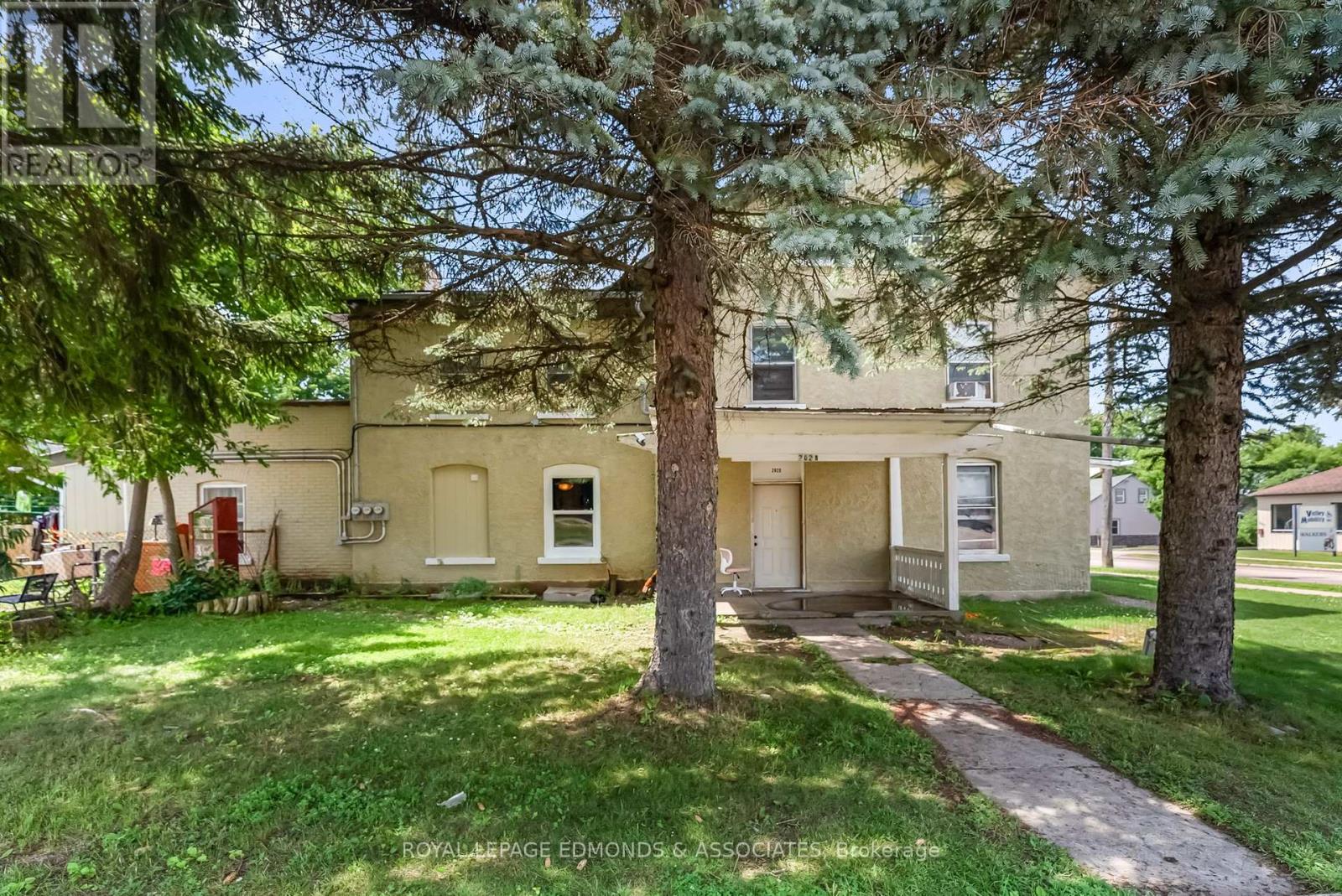 394 Pembroke Street E, Pembroke, Ontario K8A 3K6 - Photo 5 - X12980998