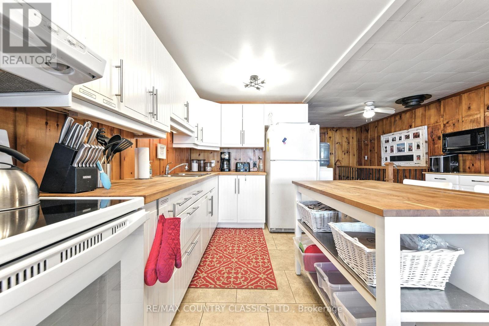 1258 Kamaniskeg Lake Road, Hastings Highlands, Ontario  K0J 1L0 - Photo 9 - X12981024