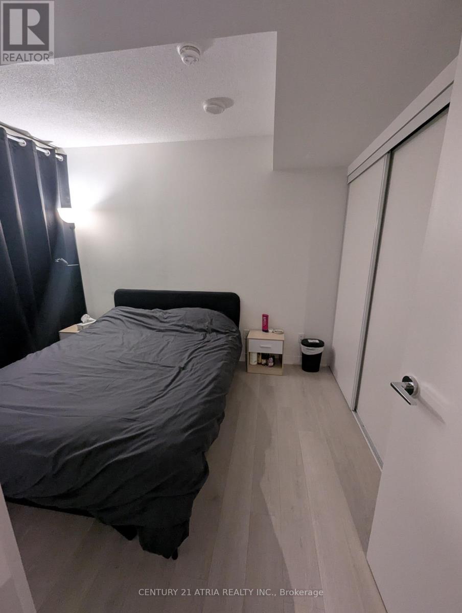 2008 - 80 Queens Wharf Road, Toronto, Ontario  M5V 0J3 - Photo 9 - C12980984