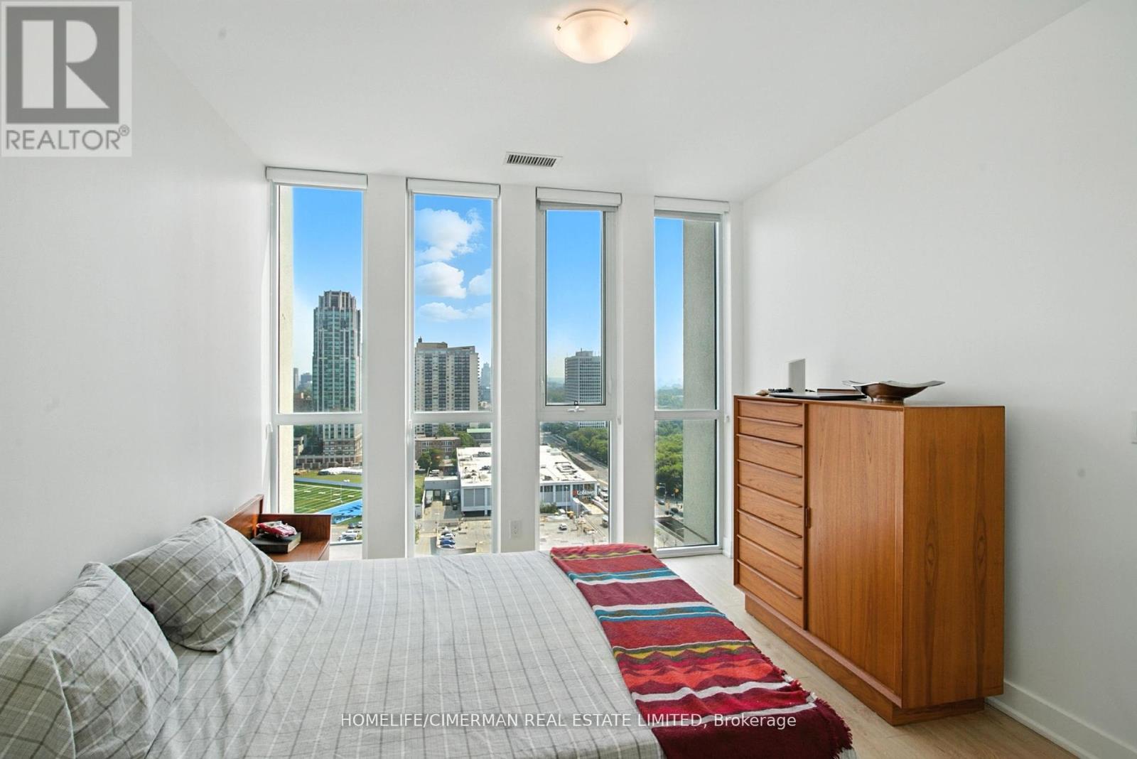 1604 - 1486 Bathurst Street, Toronto, Ontario  M5P 3G9 - Photo 8 - C12981044