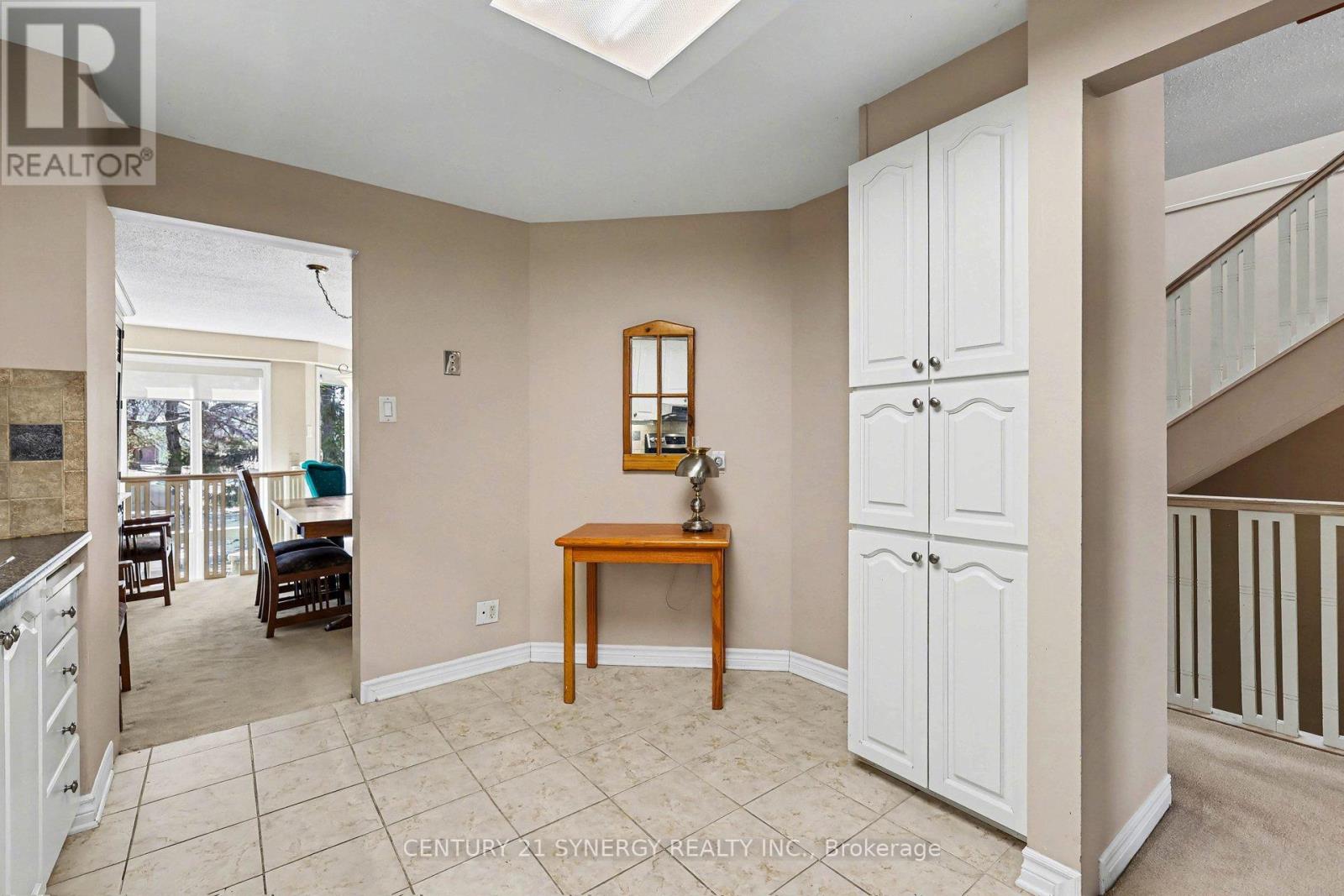 11 Grandcourt Drive, Ottawa, Ontario K2G 5W9 - Photo 7 - X12980980