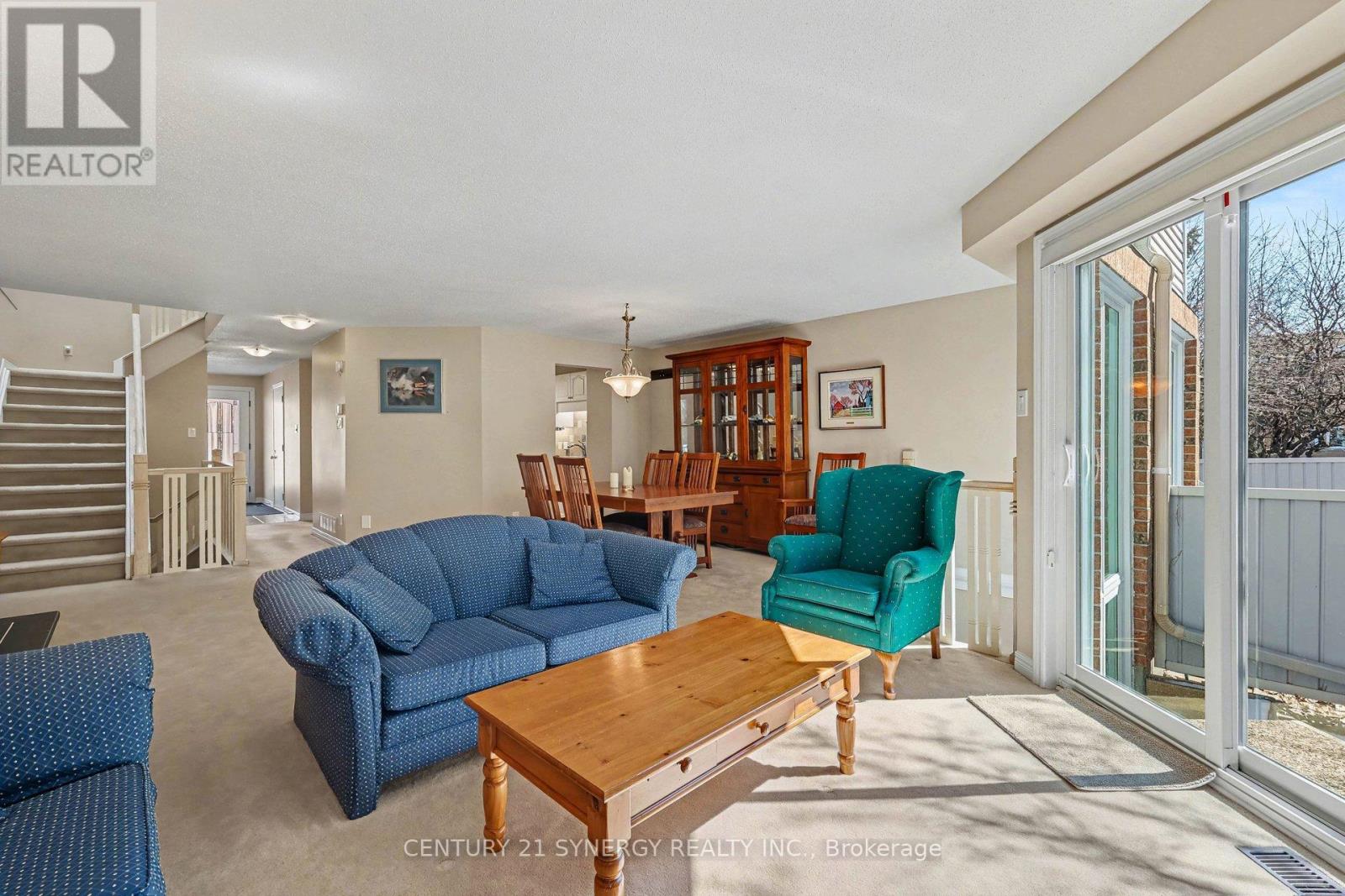 11 Grandcourt Drive, Ottawa, Ontario K2G 5W9 - Photo 9 - X12980980