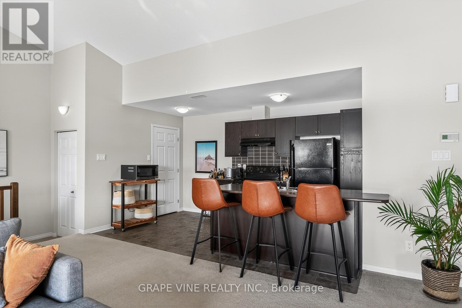 F - 104 Artesa Private, Ottawa, Ontario  K2S 0J8 - Photo 16 - X12981034