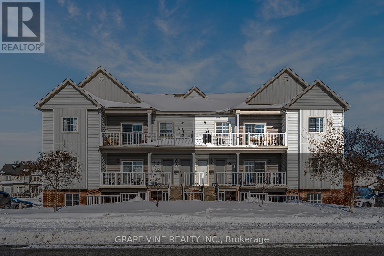 F - 104 Artesa Private, Ottawa, Ontario  K2S 0J8 - Photo 2 - X12981034