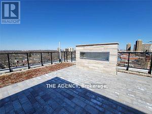 320 - 2301 Danforth Avenue, Toronto, Ontario  M4C 1K5 - Photo 9 - E12981040