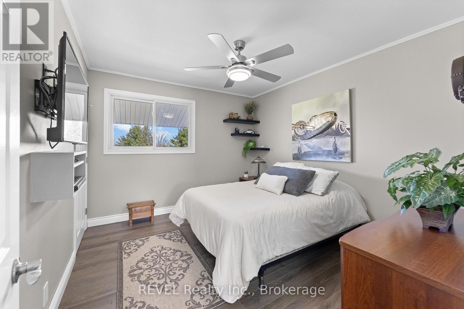 955 Ridge Road N, Fort Erie, Ontario  L0S 1N0 - Photo 15 - X12981136