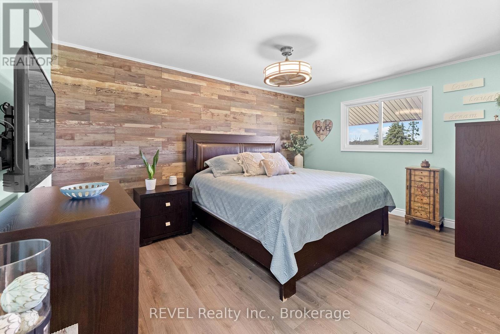 955 Ridge Road N, Fort Erie, Ontario  L0S 1N0 - Photo 16 - X12981136