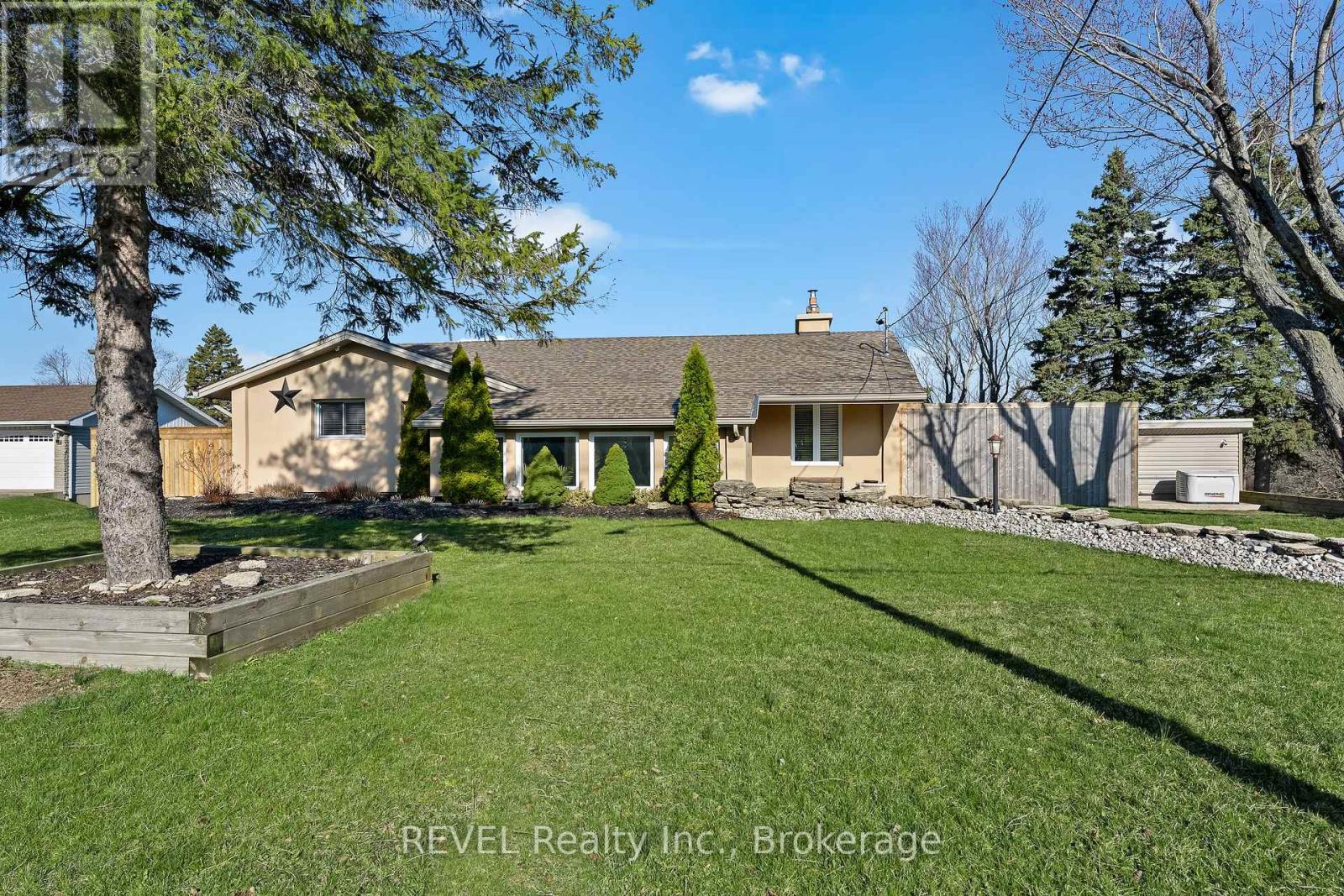 955 Ridge Road N, Fort Erie, Ontario  L0S 1N0 - Photo 4 - X12981136