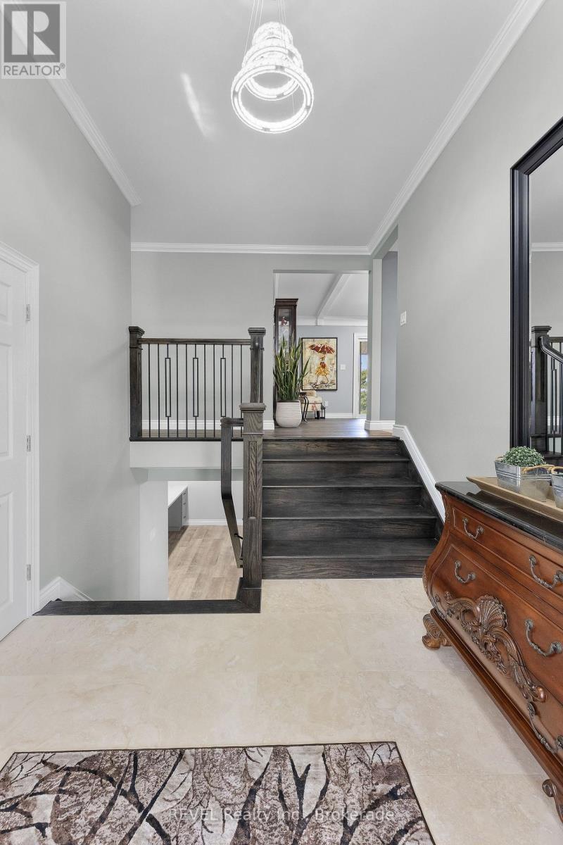 955 Ridge Road N, Fort Erie, Ontario  L0S 1N0 - Photo 5 - X12981136