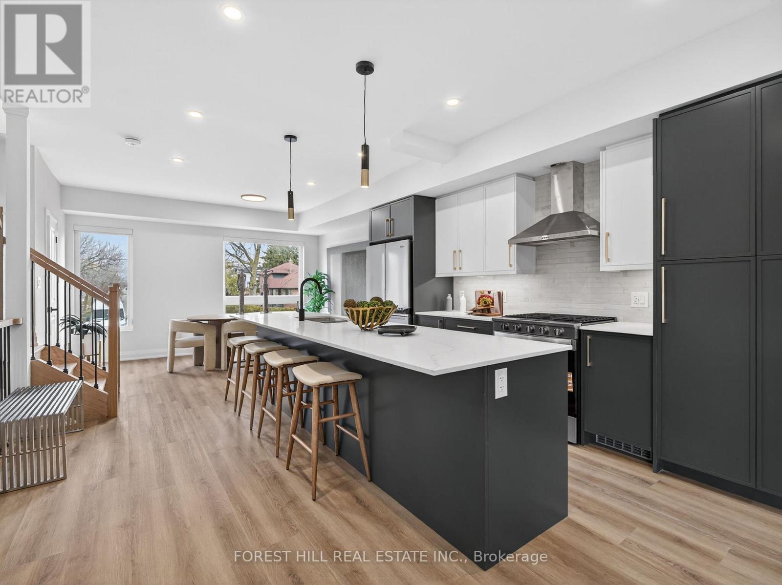 A - 5 Hopperton Drive, Toronto, Ontario  M2L 2S5 - Photo 11 - C12932402