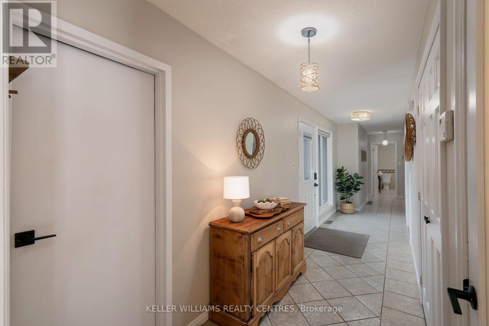 2209 Willard Avenue, Innisfil, Ontario  L9S 2C1 - Photo 5 - N12980986