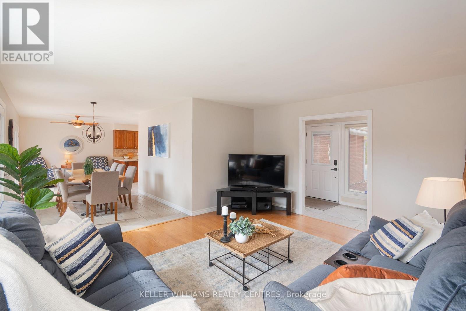 2209 Willard Avenue, Innisfil, Ontario  L9S 2C1 - Photo 7 - N12980986